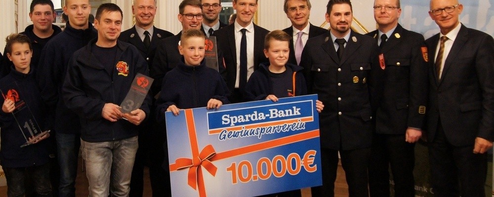 Feuerwehr bekommt Preis für Imagekampagne | Radio Trausnitz