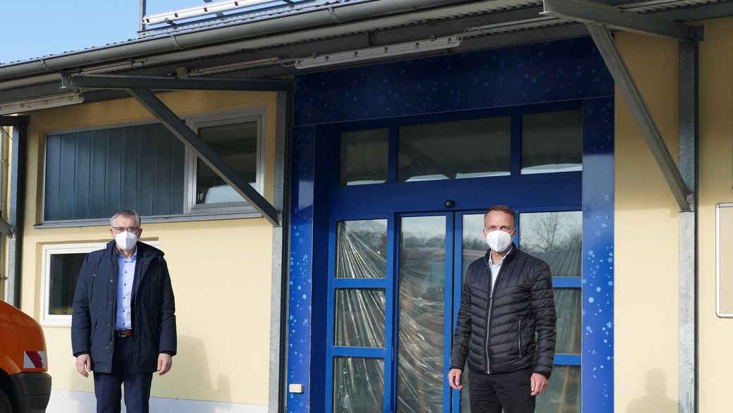 Bikerin gegen Reh Radio Trausnitz